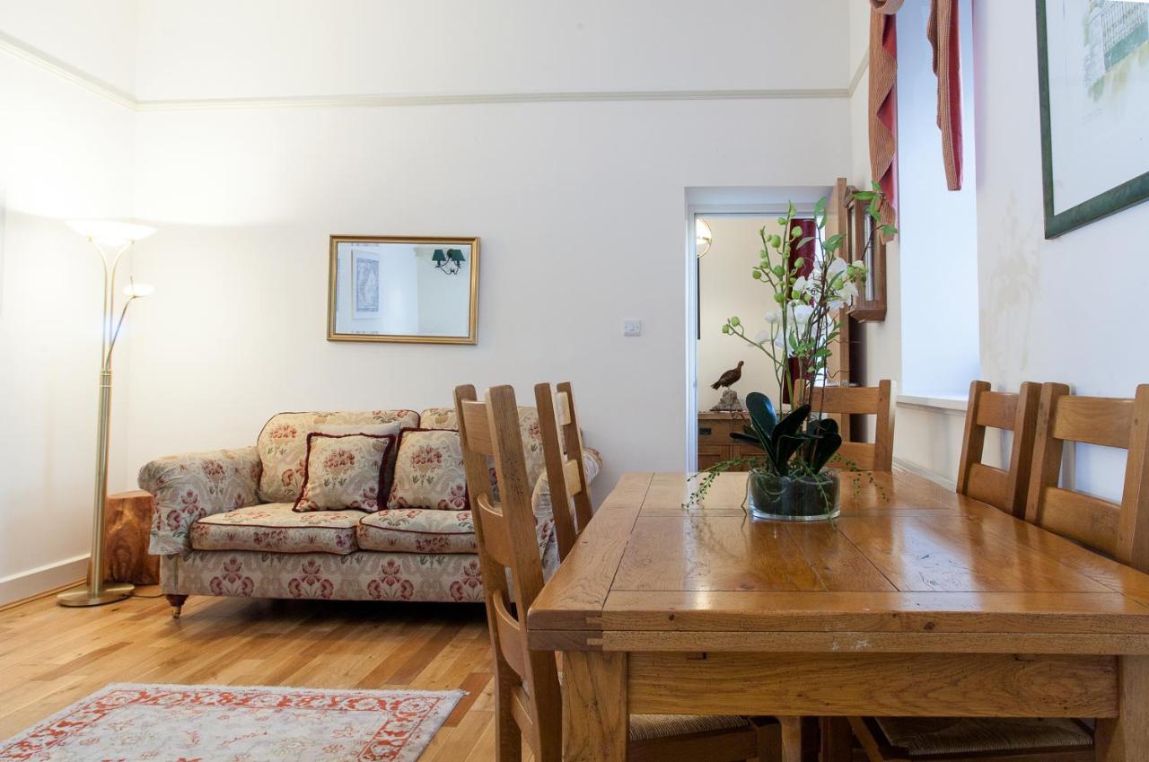 Loch Ness Moat House Apartments Fort Augustus Zewnętrze zdjęcie
